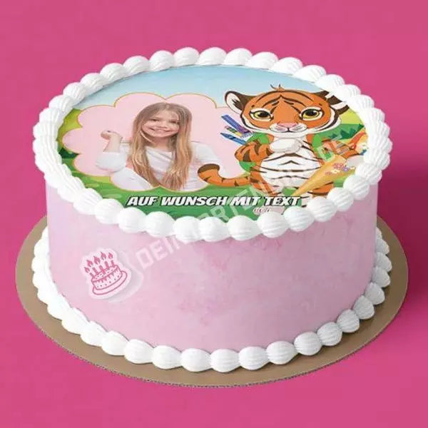 Fotomotiv: Einschulung - Tiger - Hochwertige und individuelle Tortenaufleger für jeden Anlass
Tortenaufleger Fotomotiv Einschulung Tiger 20cm Kreis
Unser Tortenaufleger mit dem Motiv "Einschulung T - Tortenbild - DeintortenbildEinschulung - Tiger